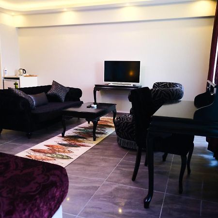 Marine View Hotel 얄로바 외부 사진