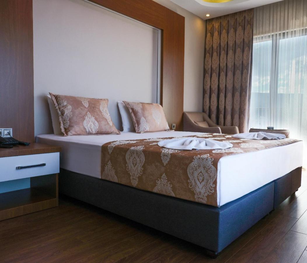 Marine View Hotel 얄로바 외부 사진