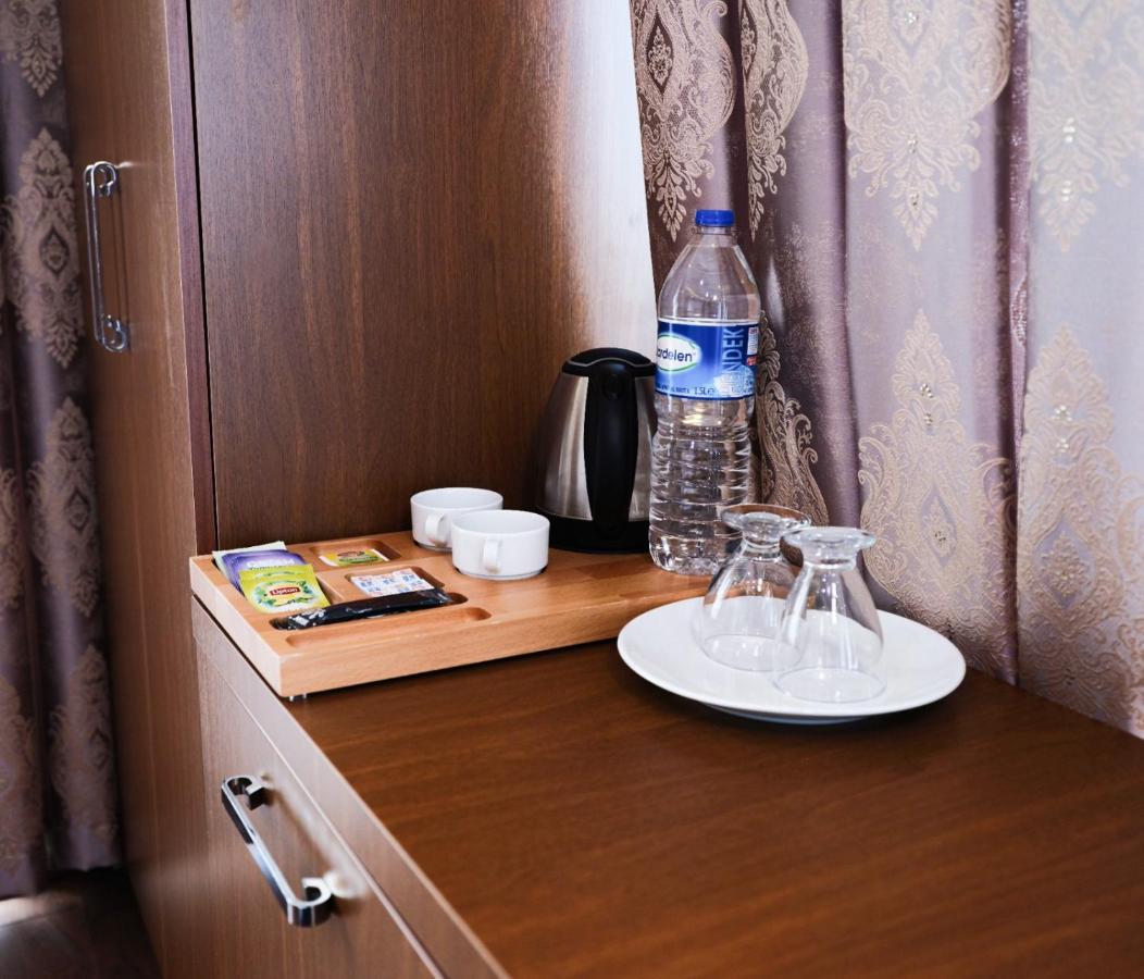 Marine View Hotel 얄로바 외부 사진