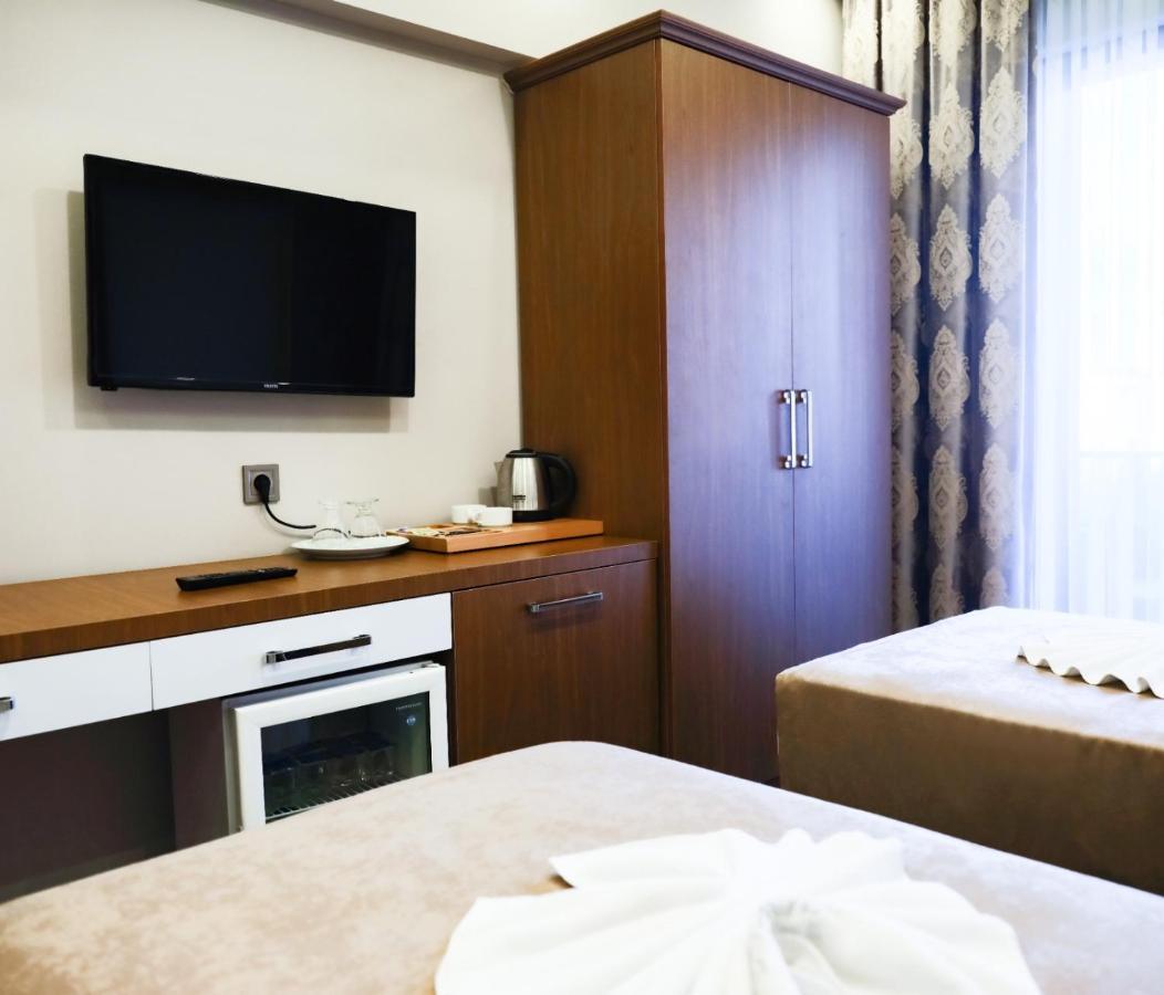 Marine View Hotel 얄로바 외부 사진
